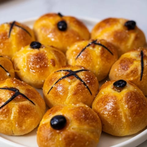 Basketball pizza bites snack